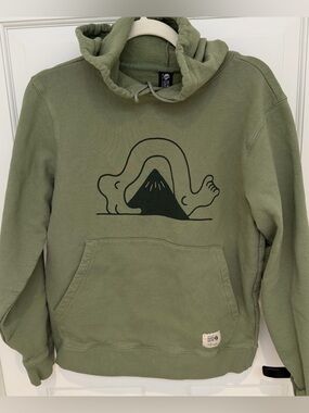 Mountain Hardwear Olive Green Crewneck Hoodie with Mountain Graphic